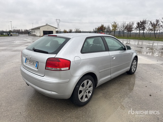 2004 Audi A3 Automobile - Mobil: gambar 3 2004 Audi A3 Automobile - Mobil: gambar 3
