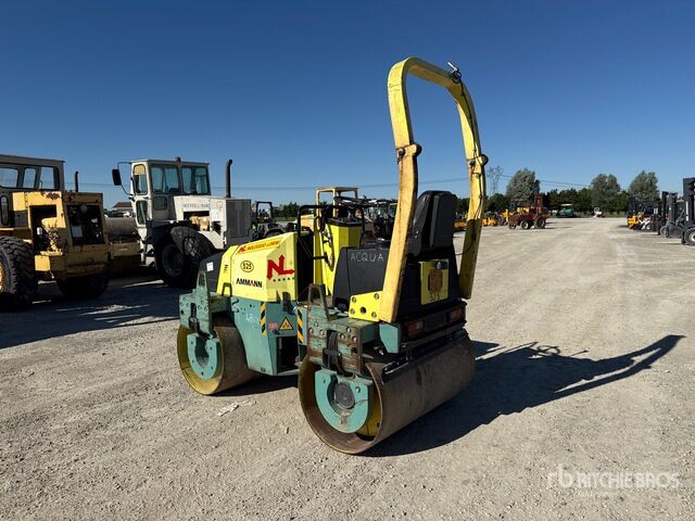 2005 Ammann AV40 Double Drum Roller - Roller jalan: gambar 2 2005 Ammann AV40 Double Drum Roller - Roller jalan: gambar 2