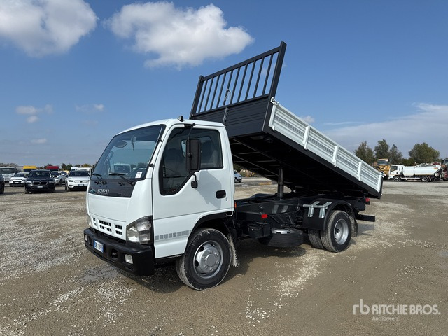 2006 Isuzu NQR 75 4x2 Dump Truck: Light Duty - Truk jungkit: gambar 1 2006 Isuzu NQR 75 4x2 Dump Truck: Light Duty - Truk jungkit: gambar 1