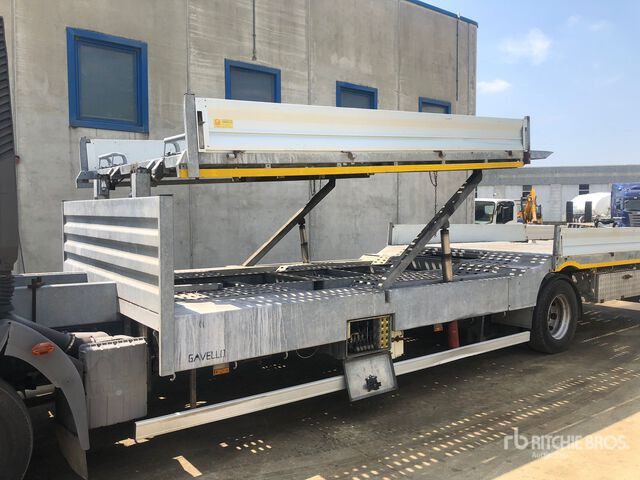 2006 Iveco Eurocargo 120E1 Car Carrier Truck - Truk pengangkut mobil: gambar 2 2006 Iveco Eurocargo 120E1 Car Carrier Truck - Truk pengangkut mobil: gambar 2