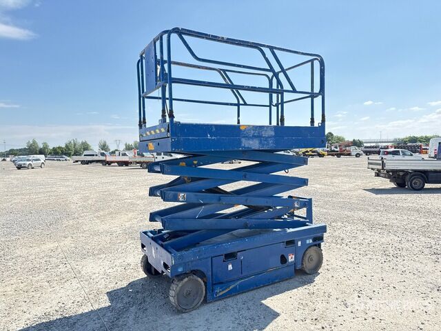 2007 Haulotte Compact 10 Electric Scissor Lift - Scissor lifts: gambar 1 2007 Haulotte Compact 10 Electric Scissor Lift - Scissor lifts: gambar 1