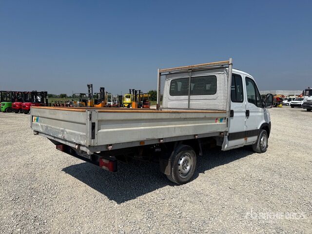 2008 Iveco Daily Crew Cab Flatbed Truck - Truk flatbed: gambar 3 2008 Iveco Daily Crew Cab Flatbed Truck - Truk flatbed: gambar 3