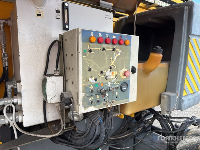 2009 Haulotte HA41PX Telescopic Boom Lift - Boom artikulasi: gambar 5 2009 Haulotte HA41PX Telescopic Boom Lift - Boom artikulasi: gambar 5