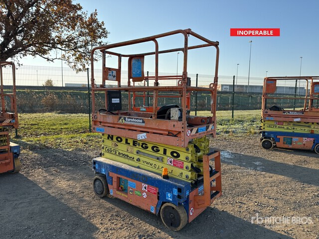 2009 Iteco IT7380 (Inoperable) Scissor Lift - Scissor lifts: gambar 2 2009 Iteco IT7380 (Inoperable) Scissor Lift - Scissor lifts: gambar 2