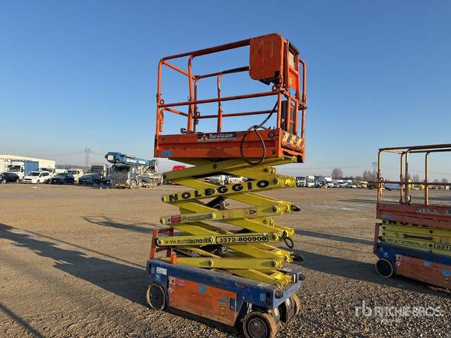 2009 Iteco IT7380 Scissor Lift - Scissor lifts: gambar 1 2009 Iteco IT7380 Scissor Lift - Scissor lifts: gambar 1