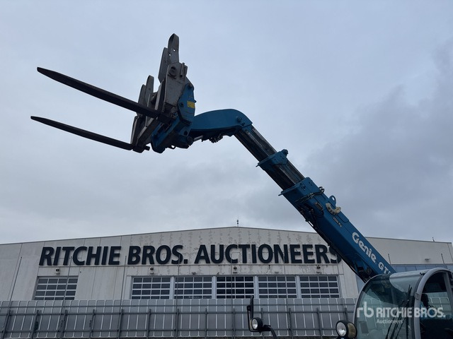 2010 Genie GHT3512 SX Telehandler - Telehandler: gambar 4 2010 Genie GHT3512 SX Telehandler - Telehandler: gambar 4