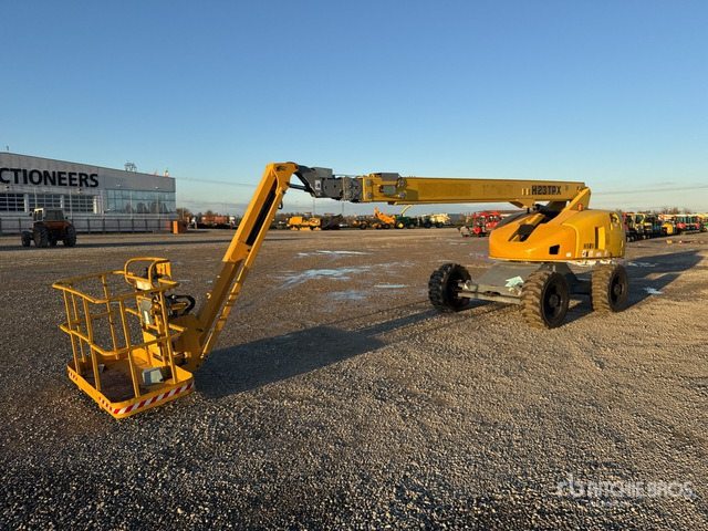 2010 Haulotte H23TPX Telescopic Boom Lift - Boom artikulasi: gambar 1 2010 Haulotte H23TPX Telescopic Boom Lift - Boom artikulasi: gambar 1