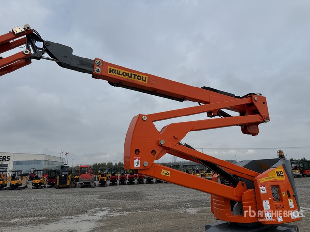 2011 Haulotte HA15IP Electric Articulating Boom Lift - Boom artikulasi: gambar 5 2011 Haulotte HA15IP Electric Articulating Boom Lift - Boom artikulasi: gambar 5