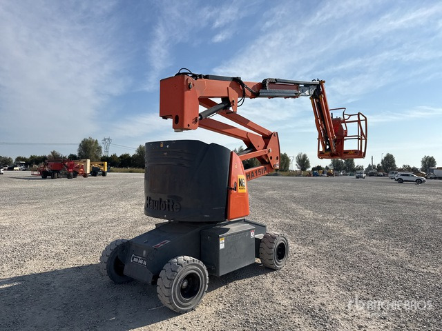 2011 Haulotte HA15IP Electric Articulating Boom Lift - Boom artikulasi: gambar 4 2011 Haulotte HA15IP Electric Articulating Boom Lift - Boom artikulasi: gambar 4