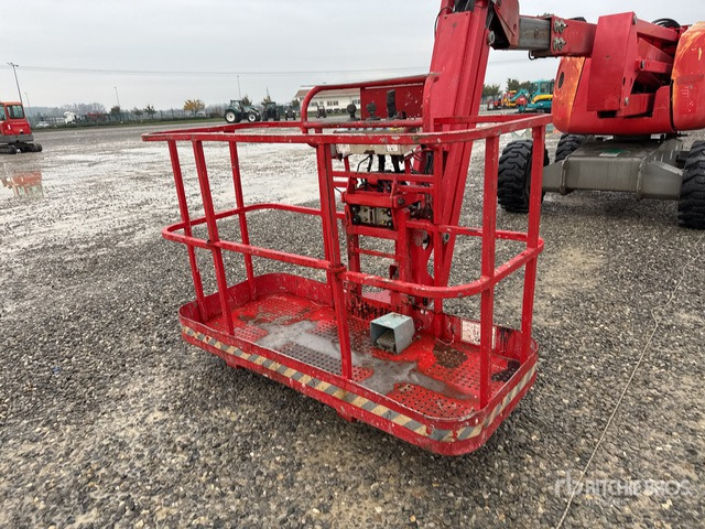 2011 Haulotte HA16SPX Diesel Articulating Boom Lift - Boom artikulasi: gambar 5 2011 Haulotte HA16SPX Diesel Articulating Boom Lift - Boom artikulasi: gambar 5