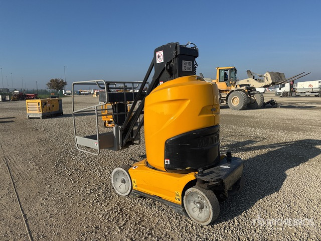 2011 Manitou 100VJRE (Inoperable) Vertical Mast Lift - Lift tiang vertikal: gambar 3 2011 Manitou 100VJRE (Inoperable) Vertical Mast Lift - Lift tiang vertikal: gambar 3