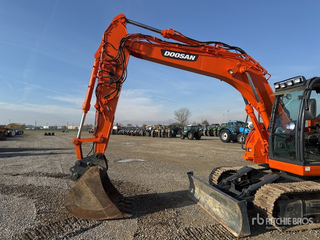 2013 Doosan DX140LCR-3 Tracked Excavator - Ekskavator perayap: gambar 4 2013 Doosan DX140LCR-3 Tracked Excavator - Ekskavator perayap: gambar 4