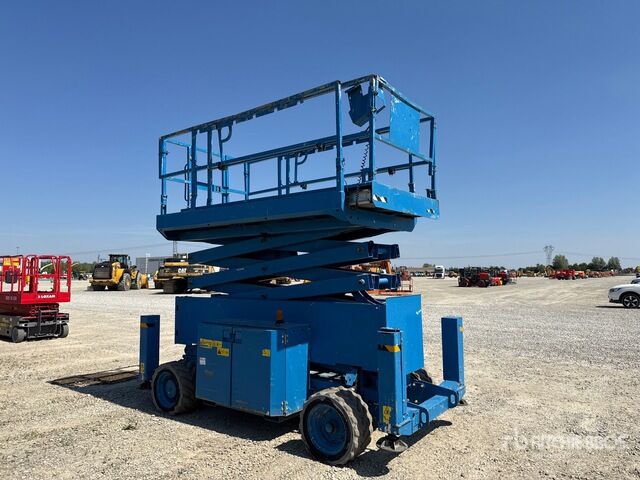 2013 Genie GS4069DC Scissor Lift - Scissor lifts: gambar 3 2013 Genie GS4069DC Scissor Lift - Scissor lifts: gambar 3