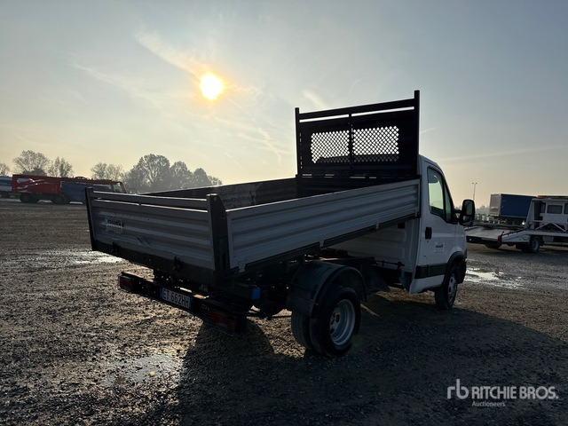 2013 Iveco Daily 35C11 S/A Dump Truck - Truk jungkit: gambar 5 2013 Iveco Daily 35C11 S/A Dump Truck - Truk jungkit: gambar 5