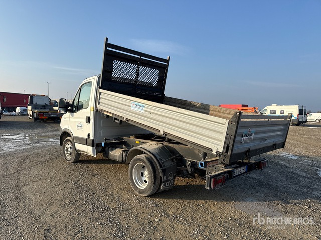 2013 Iveco Daily 35C11 S/A Dump Truck - Truk jungkit: gambar 3 2013 Iveco Daily 35C11 S/A Dump Truck - Truk jungkit: gambar 3