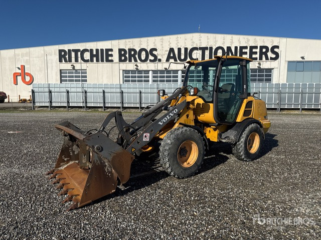 2014 Volvo L25F Wheel Loader - Wheel loader: gambar 4 2014 Volvo L25F Wheel Loader - Wheel loader: gambar 4