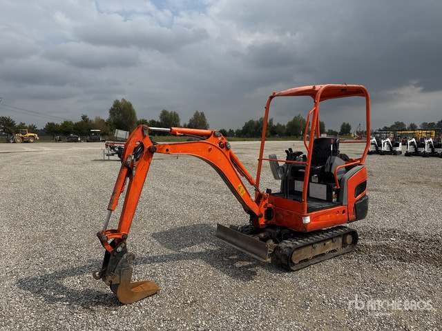 2015 Kubota KX016-4 Mini escavatore: <6.6t - Ekskavator mini: gambar 1 2015 Kubota KX016-4 Mini escavatore: <6.6t - Ekskavator mini: gambar 1