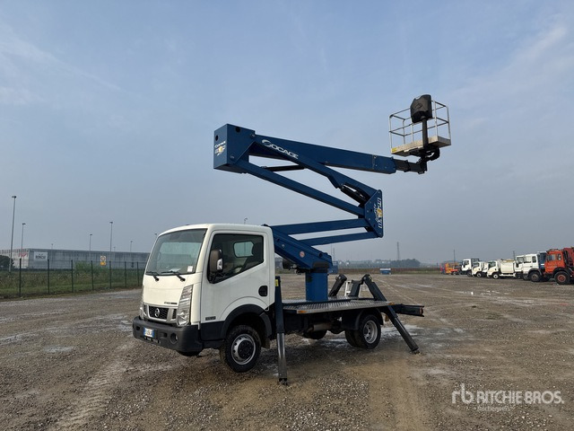 2015 Nissan Cabstar 35.12 2015 Socage DA324 24 m on Bucket Truck - Platform udara yang dipasang di truk: gambar 2 2015 Nissan Cabstar 35.12 2015 Socage DA324 24 m on Bucket Truck - Platform udara yang dipasang di truk: gambar 2