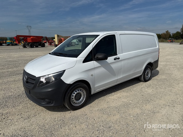 2016 Mercedes-Benz Vito Furgone cargo - Van panel: gambar 2 2016 Mercedes-Benz Vito Furgone cargo - Van panel: gambar 2
