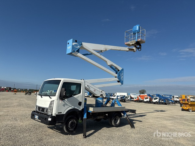 2016 Nissan Cabstar 35.12 2014 Socage DA320 20 m on Bucket Truck - Platform udara yang dipasang di truk: gambar 2 2016 Nissan Cabstar 35.12 2014 Socage DA320 20 m on Bucket Truck - Platform udara yang dipasang di truk: gambar 2