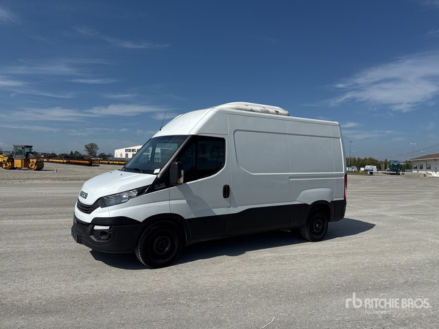2017 Iveco Daily 35-120 Autocarro frigorifero - Van berpendingin: gambar 2 2017 Iveco Daily 35-120 Autocarro frigorifero - Van berpendingin: gambar 2