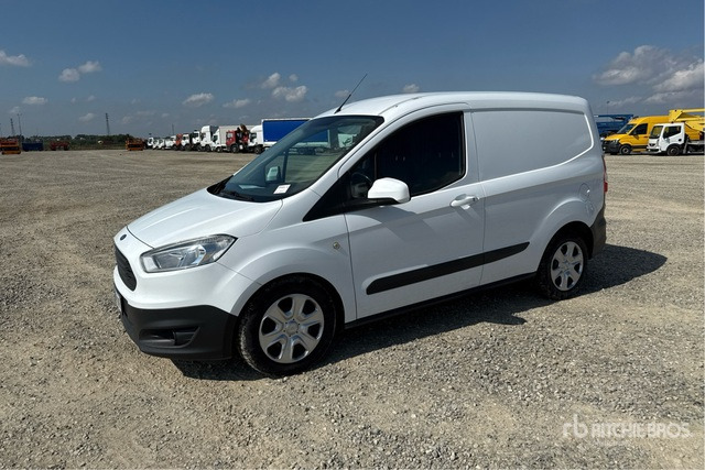 2018 Ford Transit Courier Autocarro furgonato - Van kecil: gambar 2 2018 Ford Transit Courier Autocarro furgonato - Van kecil: gambar 2