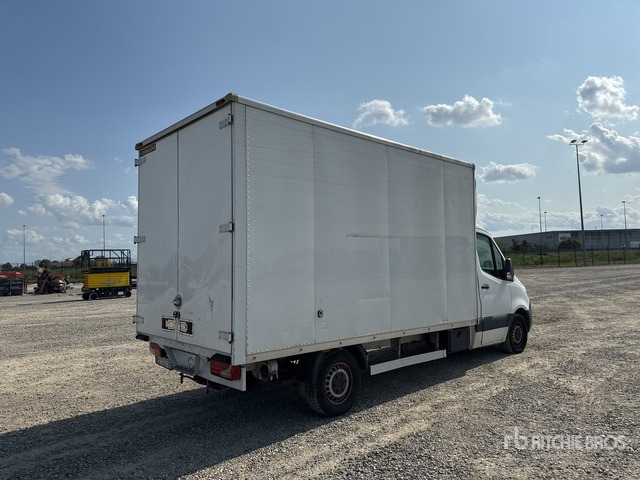 2019 Mercedes-Benz Sprinter 314 CDI F43/35 Van Truck - Van box: gambar 3 2019 Mercedes-Benz Sprinter 314 CDI F43/35 Van Truck - Van box: gambar 3