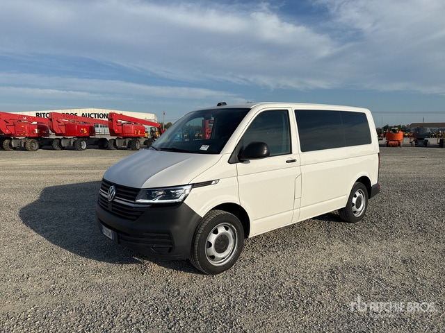 2020 Volkswagen Transporter 2.0 TDI BlueMotion SCR 110kW DSG Van Truck - Van panel: gambar 1 2020 Volkswagen Transporter 2.0 TDI BlueMotion SCR 110kW DSG Van Truck - Van panel: gambar 1