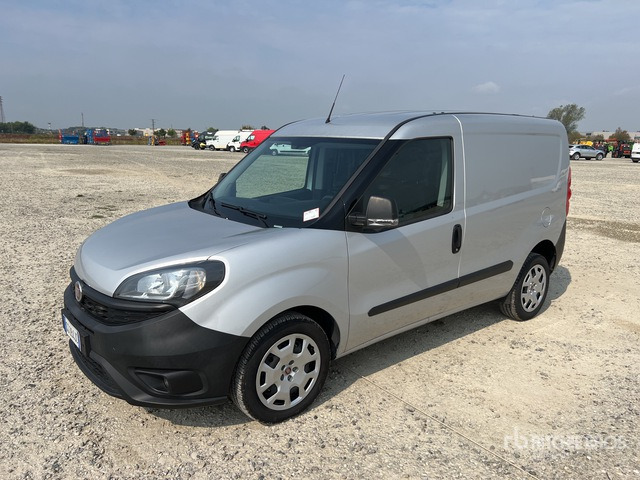 2021 Fiat Doblo CARGO CH1 LOUNGE 1.6 MJET 120CV ... Van Truck - Van kecil: gambar 2 2021 Fiat Doblo CARGO CH1 LOUNGE 1.6 MJET 120CV ... Van Truck - Van kecil: gambar 2