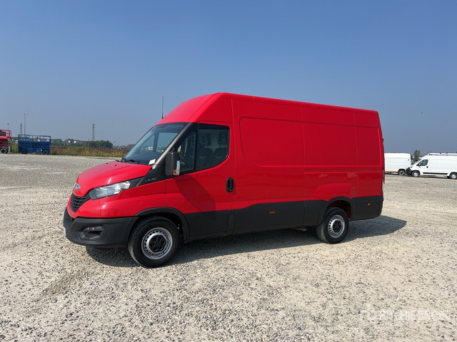2021 Iveco Daily 35S12 H2 3520 Van Truck - Van panel: gambar 3 2021 Iveco Daily 35S12 H2 3520 Van Truck - Van panel: gambar 3