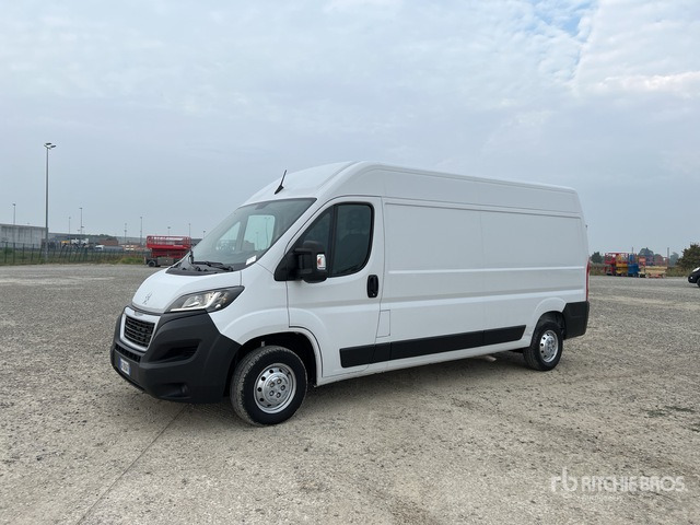 2021 Peugeot Boxer 333 L3H2 2.2 BLUEHDI 140CV S&S Van Truck - Van panel: gambar 3 2021 Peugeot Boxer 333 L3H2 2.2 BLUEHDI 140CV S&S Van Truck - Van panel: gambar 3