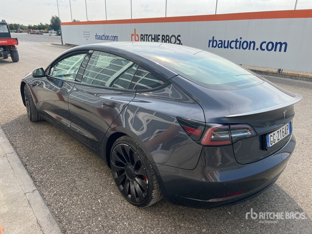 2021 Tesla Model 3 3 PERFORMANCE DUAL MOTOR 4WD Automobile - Mobil: gambar 3 2021 Tesla Model 3 3 PERFORMANCE DUAL MOTOR 4WD Automobile - Mobil: gambar 3