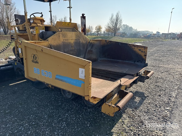 Bitelli BB30 Asphalt Paver - Paver aspal: gambar 4 Bitelli BB30 Asphalt Paver - Paver aspal: gambar 4