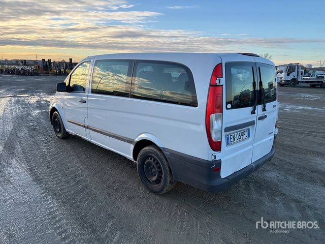2012 Mercedes-Benz Vito Bus - Bus: gambar 2 2012 Mercedes-Benz Vito Bus - Bus: gambar 2