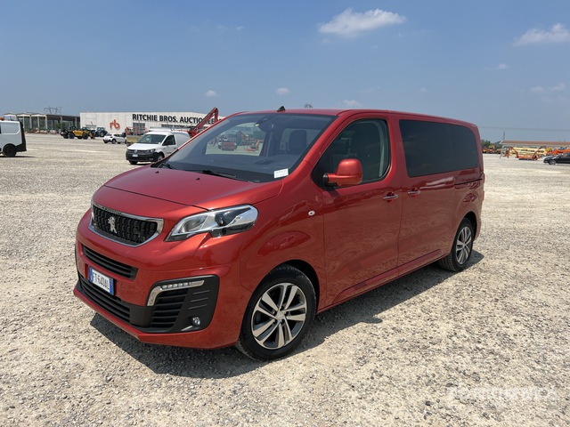 2018 Peugeot Traveller 8-Seat 2.0 BLUEHDI 150CV S&S AL ... Bus - Bus: gambar 2 2018 Peugeot Traveller 8-Seat 2.0 BLUEHDI 150CV S&S AL ... Bus - Bus: gambar 2