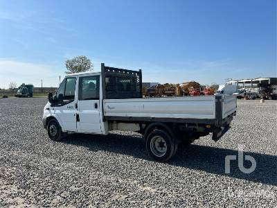 FORD TRANSIT Crew Cab - Truk flatbed: gambar 2 FORD TRANSIT Crew Cab - Truk flatbed: gambar 2