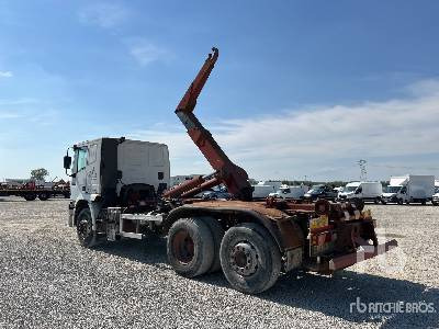 IVECO MAGIRUS 240E42 6x2 Sleeper - Hook lift: gambar 3 IVECO MAGIRUS 240E42 6x2 Sleeper - Hook lift: gambar 3
