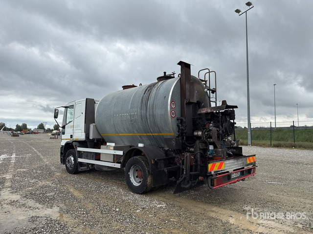 Iveco Eurocargo 150E27 Asphalt Distributor Truck - Aspal sprayer: gambar 3 Iveco Eurocargo 150E27 Asphalt Distributor Truck - Aspal sprayer: gambar 3