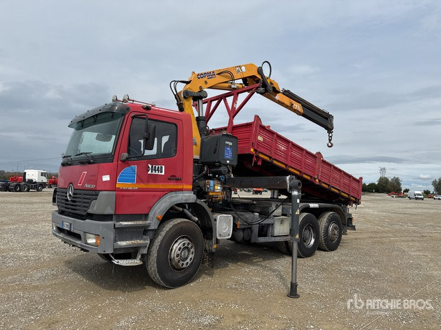 Mercedes-Benz Atego 1828 Dump Truck with Crane - Truk jungkit, Truk derek: gambar 2 Mercedes-Benz Atego 1828 Dump Truck with Crane - Truk jungkit, Truk derek: gambar 2