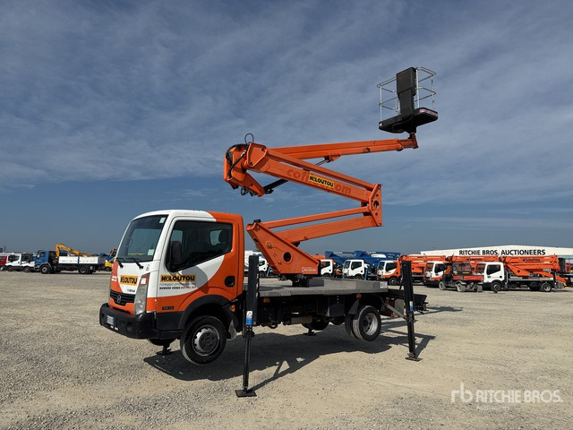 Nissan Cabstar 35.12 Piattaforma autocarrata - Platform udara yang dipasang di truk: gambar 2 Nissan Cabstar 35.12 Piattaforma autocarrata - Platform udara yang dipasang di truk: gambar 2