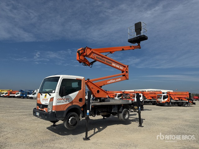 Nissan Cabstar Piattaforma autocarrata - Platform udara yang dipasang di truk: gambar 1 Nissan Cabstar Piattaforma autocarrata - Platform udara yang dipasang di truk: gambar 1