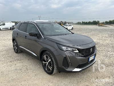 PEUGEOT 3008 Hybrid4 300 E-EAT8 GT-Line - Mobil: gambar 4 PEUGEOT 3008 Hybrid4 300 E-EAT8 GT-Line - Mobil: gambar 4