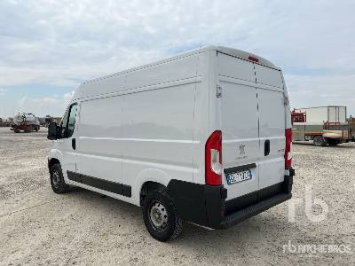 PEUGEOT BOXER 335 L3H2 2.2 BLUEHDI 140CV SeS ... - Truk box: gambar 2 PEUGEOT BOXER 335 L3H2 2.2 BLUEHDI 140CV SeS ... - Truk box: gambar 2