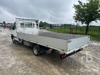 RENAULT MASTER 160DXI - Truk flatbed: gambar 2 RENAULT MASTER 160DXI - Truk flatbed: gambar 2