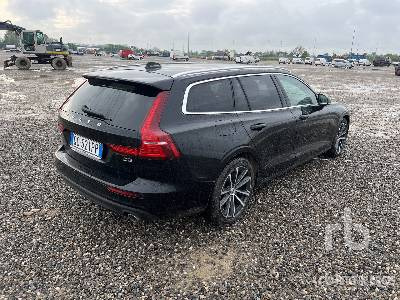 VOLVO V60 SW D3 AUTO MOMENTUM BUSINESS PRO N1 - Mobil: gambar 3 VOLVO V60 SW D3 AUTO MOMENTUM BUSINESS PRO N1 - Mobil: gambar 3