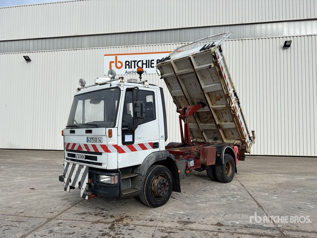 2002 Iveco 130E18 Camion Benne 4x2 S/A Dump Truck - Truk jungkit: gambar 3 2002 Iveco 130E18 Camion Benne 4x2 S/A Dump Truck - Truk jungkit: gambar 3
