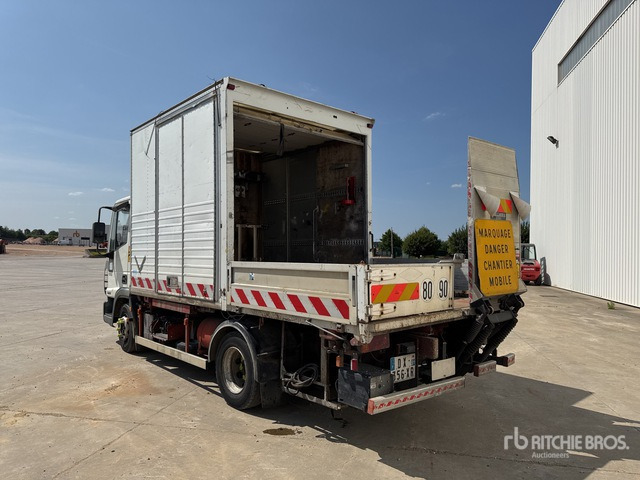 2003 Iveco Eurocargo 100E17 4x2 Camion Porte-Conteneur 4x2 Container Truck - Truk flatbed: gambar 4 2003 Iveco Eurocargo 100E17 4x2 Camion Porte-Conteneur 4x2 Container Truck - Truk flatbed: gambar 4