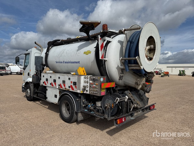 2005 Renault Midlum 220 dCi 2005 Rivard Cleanfos 16T on 4x2 ... Vacuum Excavator Truck - Truk vakum: gambar 3 2005 Renault Midlum 220 dCi 2005 Rivard Cleanfos 16T on 4x2 ... Vacuum Excavator Truck - Truk vakum: gambar 3