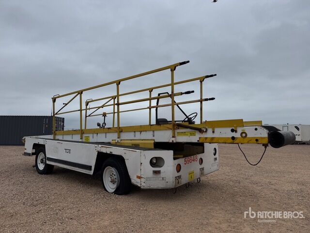 2005 Tug 6604.2LP4 610 mm x 7.3 m Tapis A Bagage A ... Belt Loader - Konveyor sabuk pesawat: gambar 4 2005 Tug 6604.2LP4 610 mm x 7.3 m Tapis A Bagage A ... Belt Loader - Konveyor sabuk pesawat: gambar 4