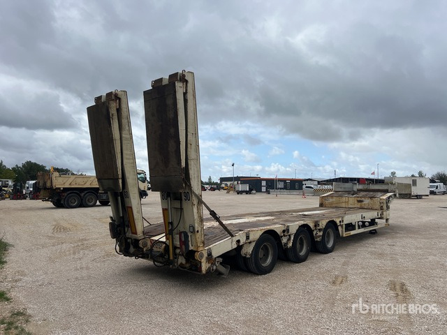2006 Faymonville TL Tri/A Semi-Remorque Porte-Engin ... Lowboy Trailer - Semi-trailer low bed: gambar 3 2006 Faymonville TL Tri/A Semi-Remorque Porte-Engin ... Lowboy Trailer - Semi-trailer low bed: gambar 3